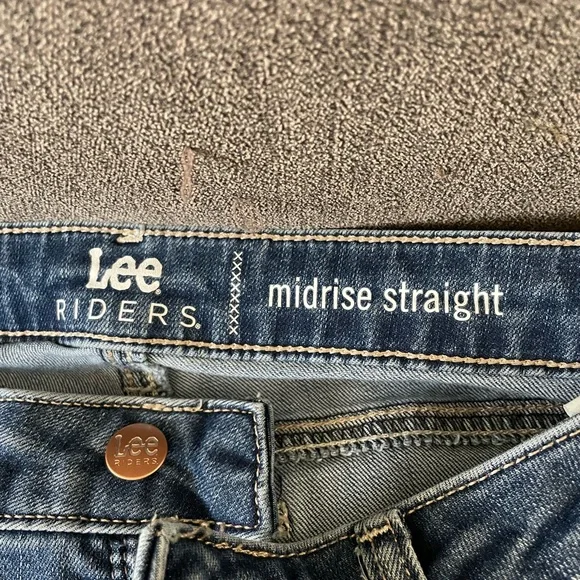 Lee Riders Midrise Straight Denim Jeans - Picture 2 of 3